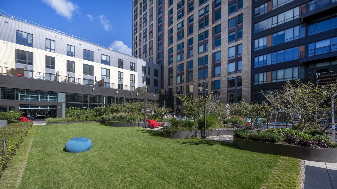 Photo of Outdoor in Assembly Square