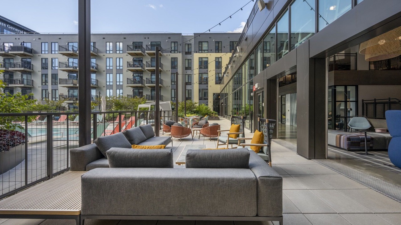 Photo of Patio Balcony in Assembly Square