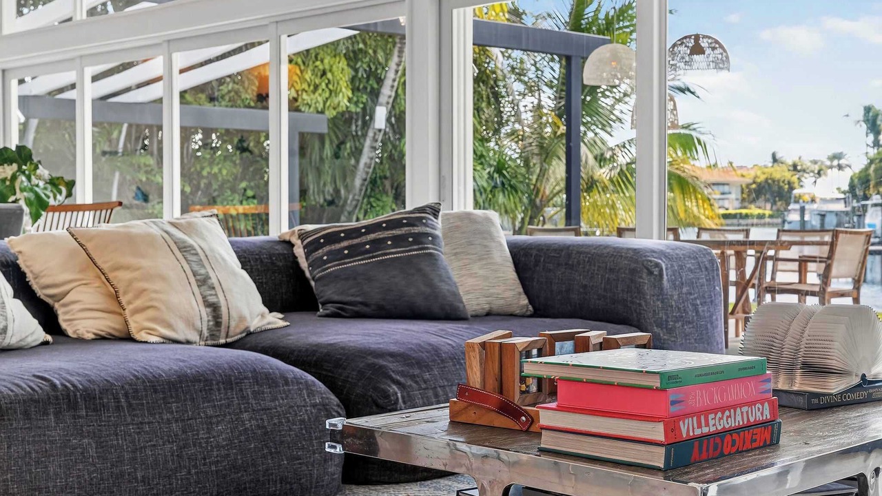 Photo of Livingroom in Key Biscayne