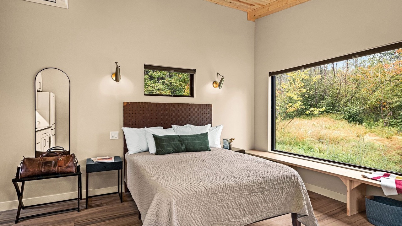 Photo of Bedroom in North Shore