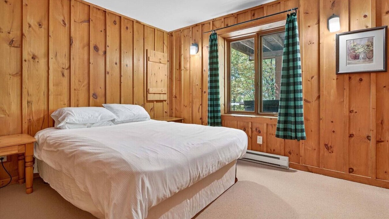 Photo of Bedroom in Lac Superieur Village