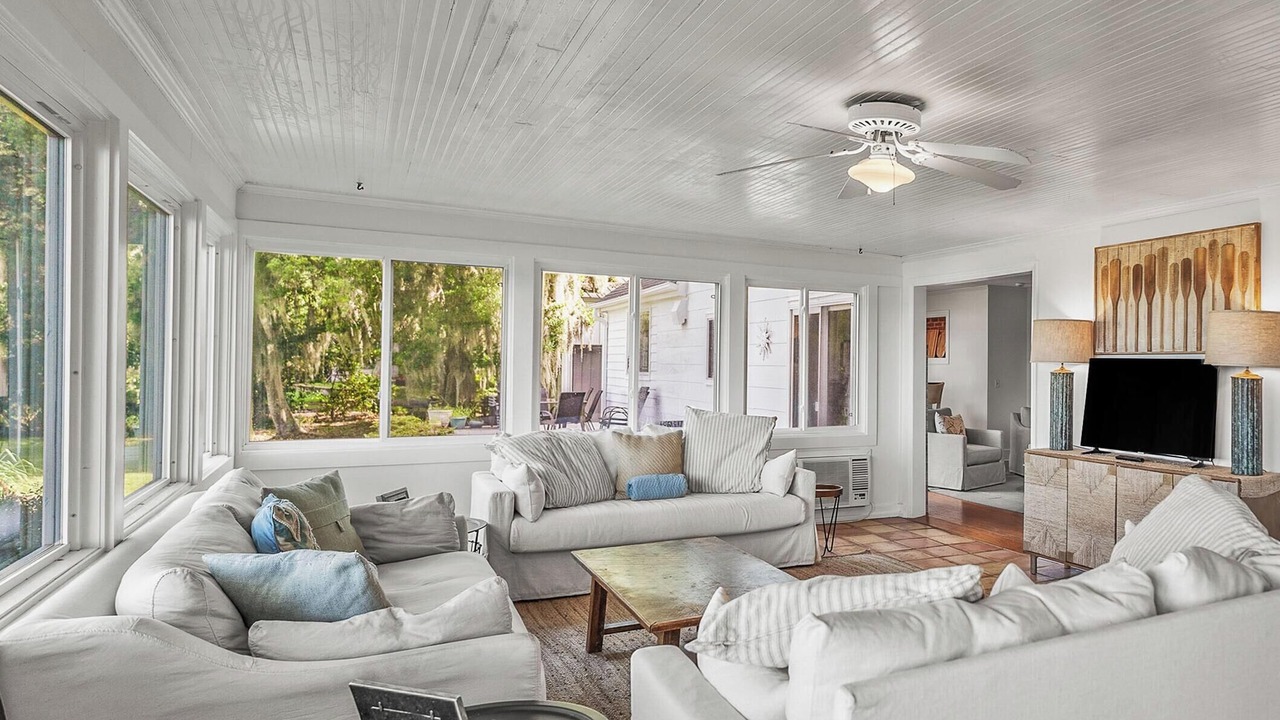 Photo of Livingroom in Beaufort