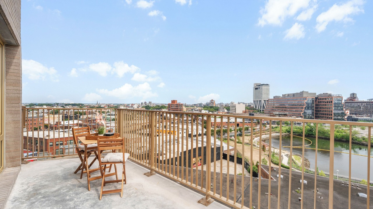 Photo of Outdoor in Greenpoint