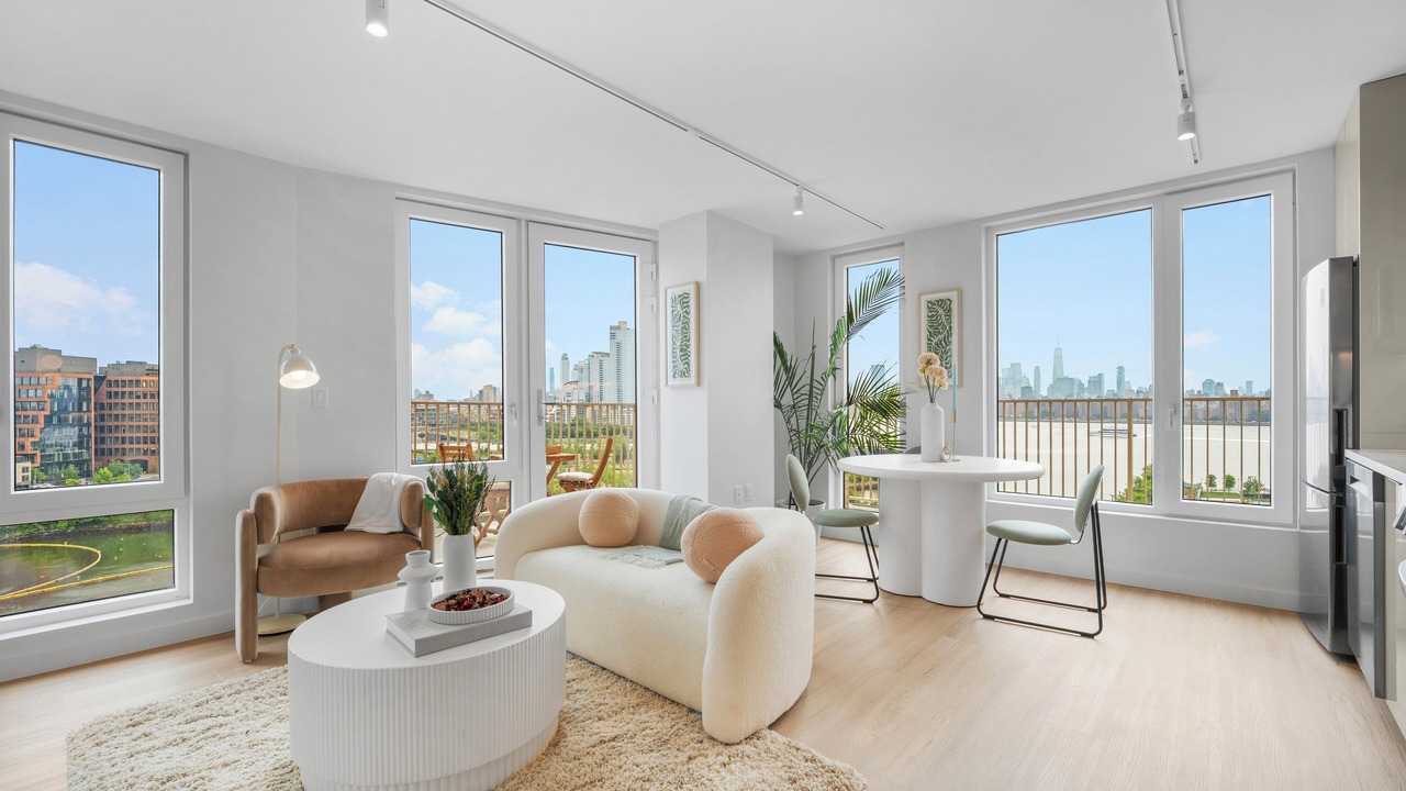 Photo of Livingroom in Greenpoint