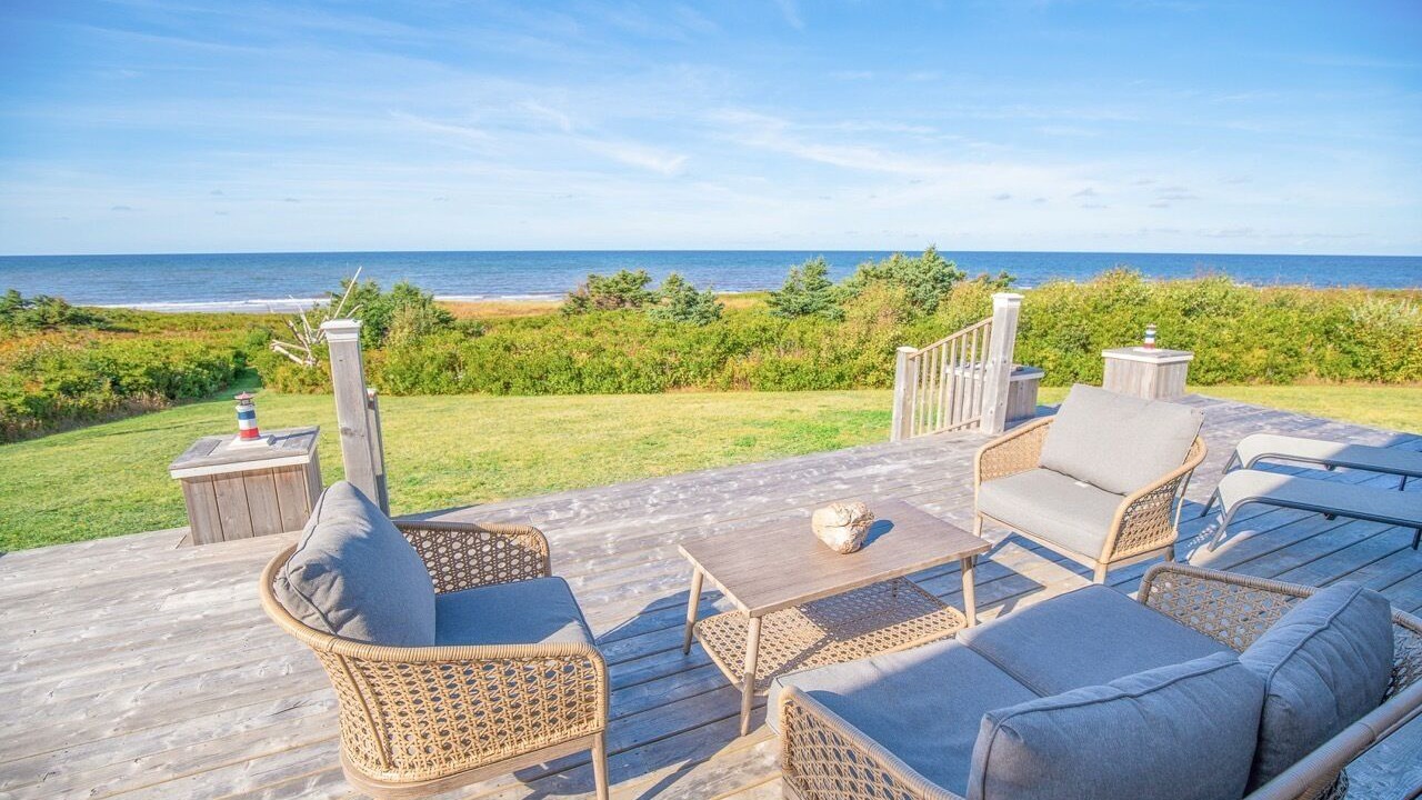 Photo of Patio Balcony in Cable Head East