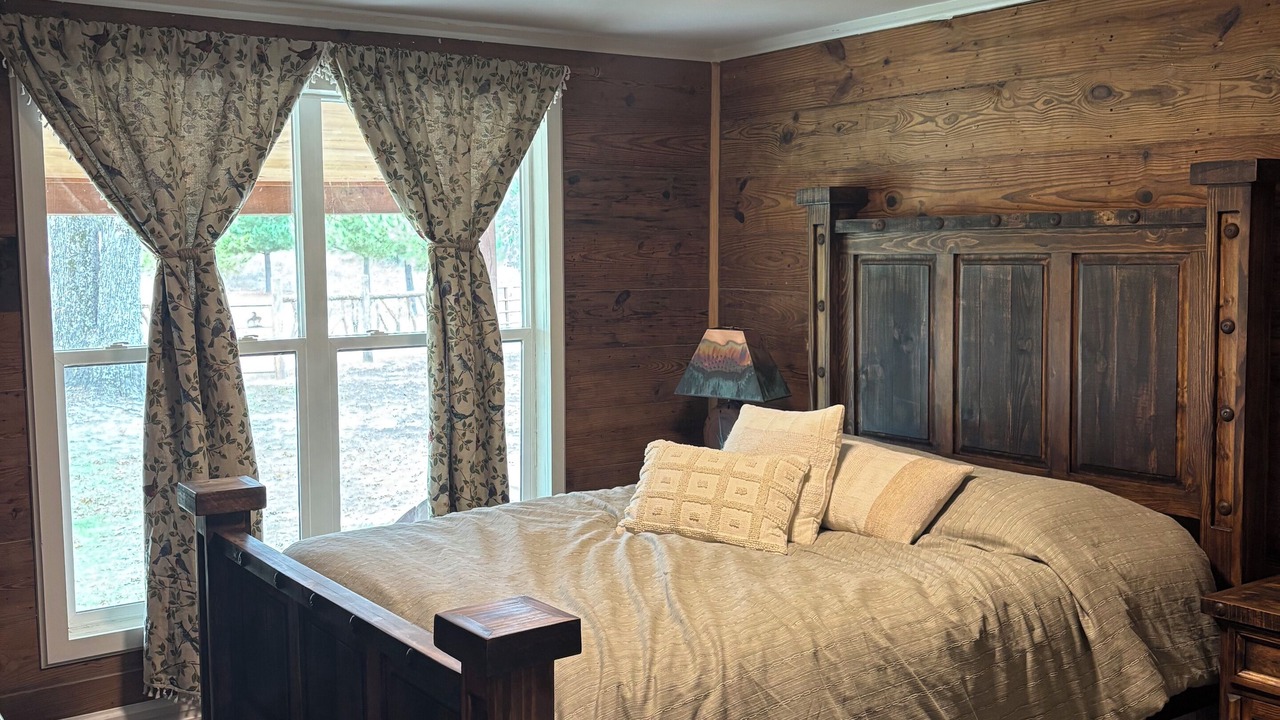 Photo of Bedroom in Cotton Gin
