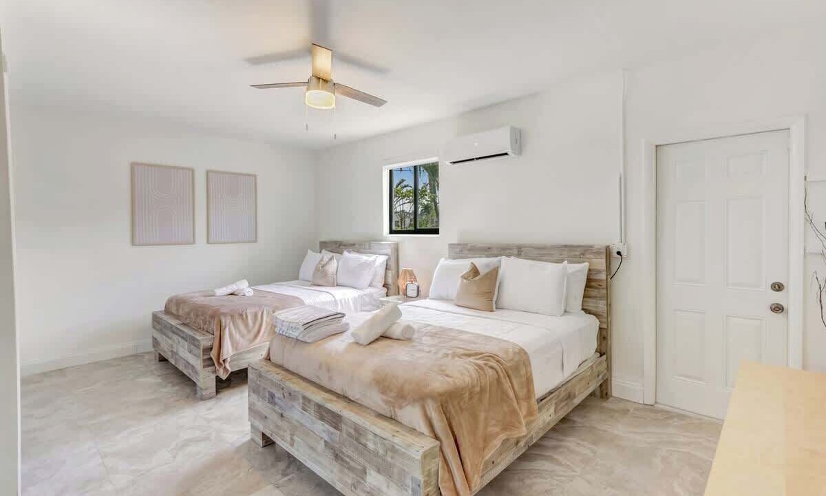 Photo of Bedroom in Ojus