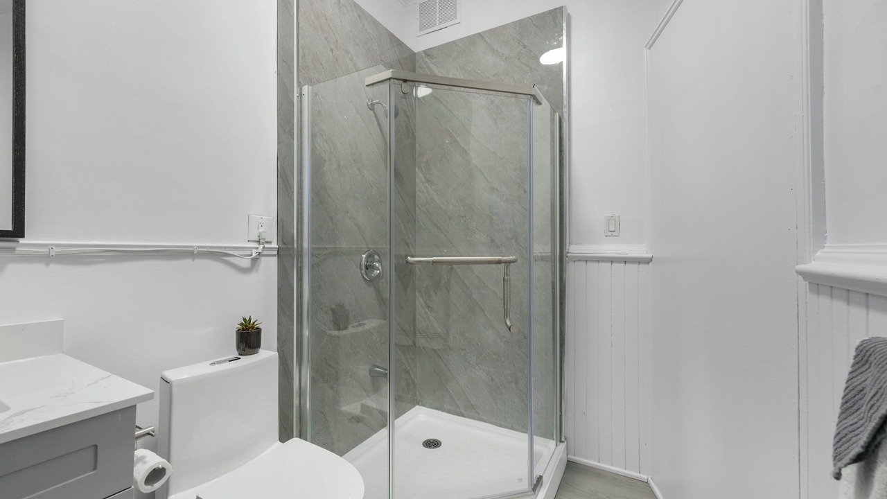 Photo of Bathroom in Barrie