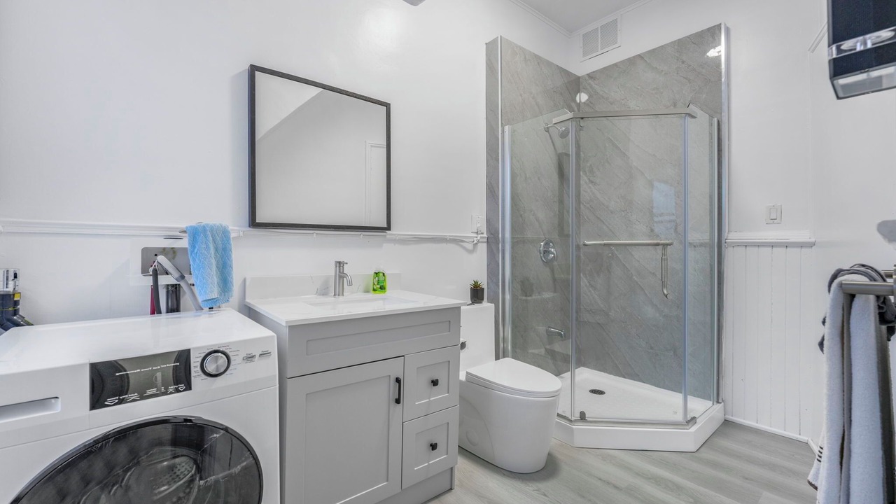 Photo of Bathroom in Barrie