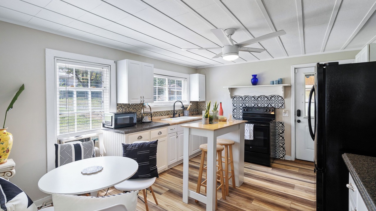 Photo of Kitchen in Calhoun