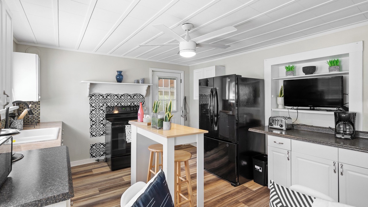 Photo of Kitchen in Calhoun