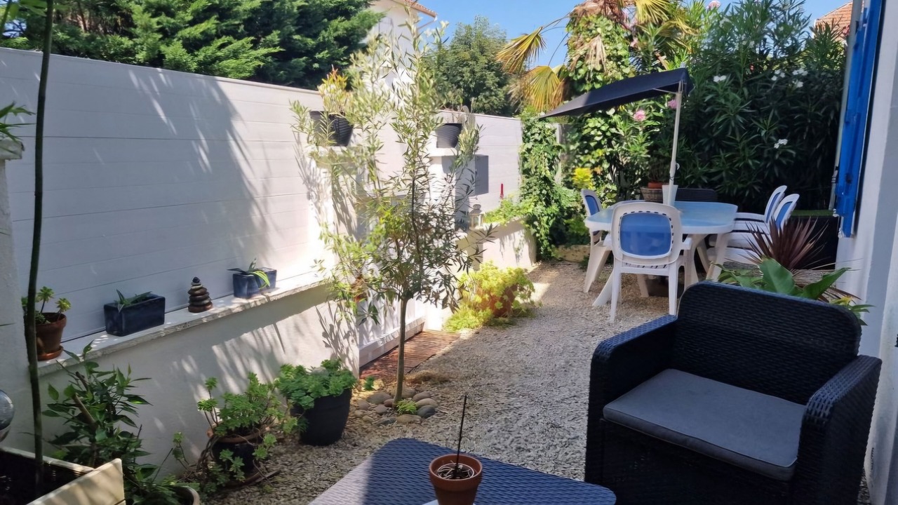 Photo of Outdoor in Puyoo