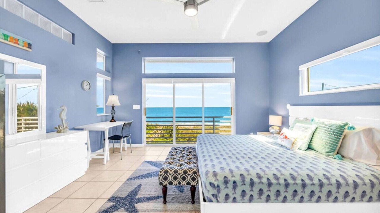 Photo of Bedroom in Melbourne Beach
