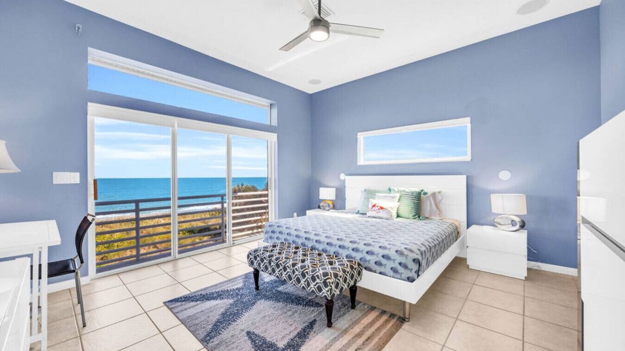 Photo of Bedroom in Melbourne Beach