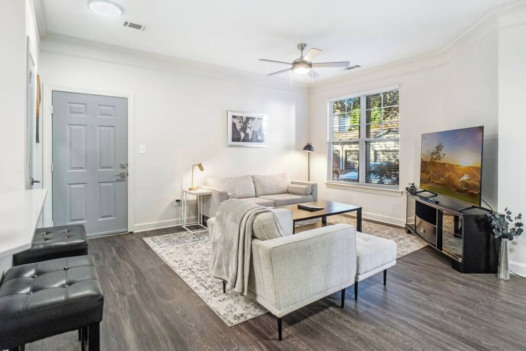 Photo of Livingroom in Cary