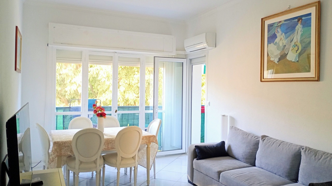 Photo of Livingroom in Fabron