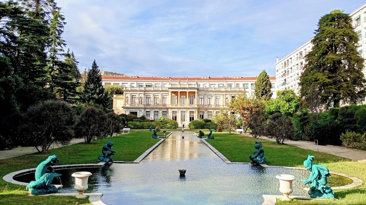 Photo of Others in Fabron