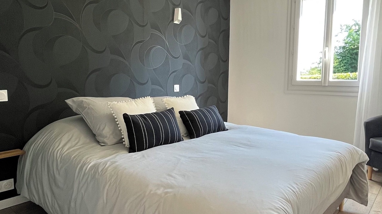 Photo of Bedroom in Eguzon-Chantome