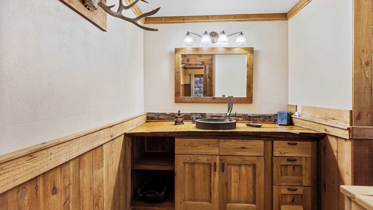Photo of Bathroom in Murphy