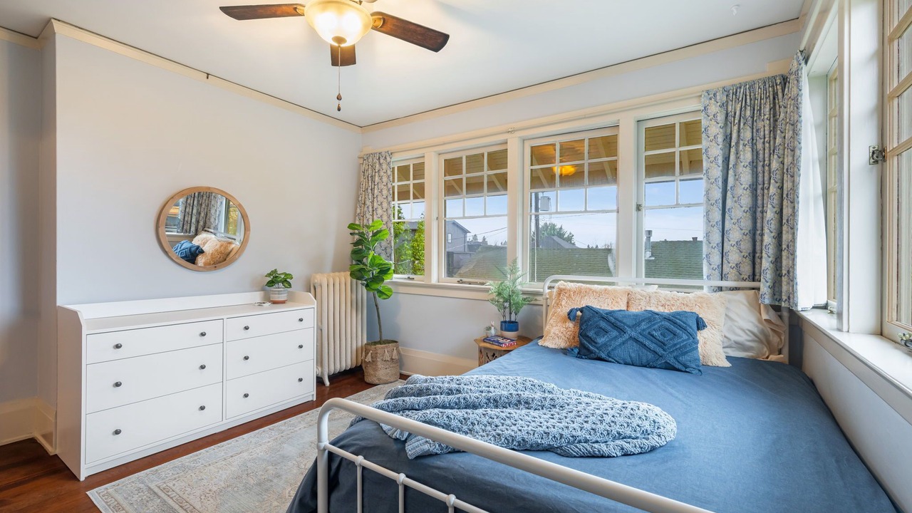 Photo of Bedroom in East Queen Anne