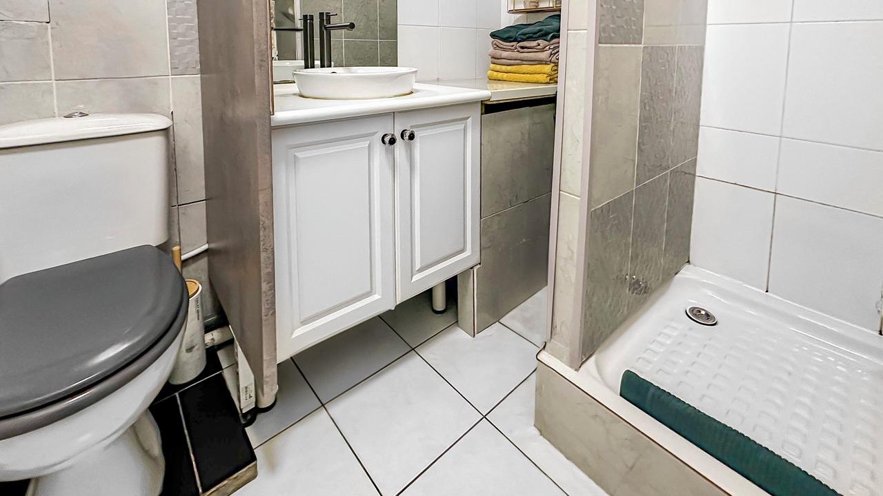 Photo of Bathroom in Serris