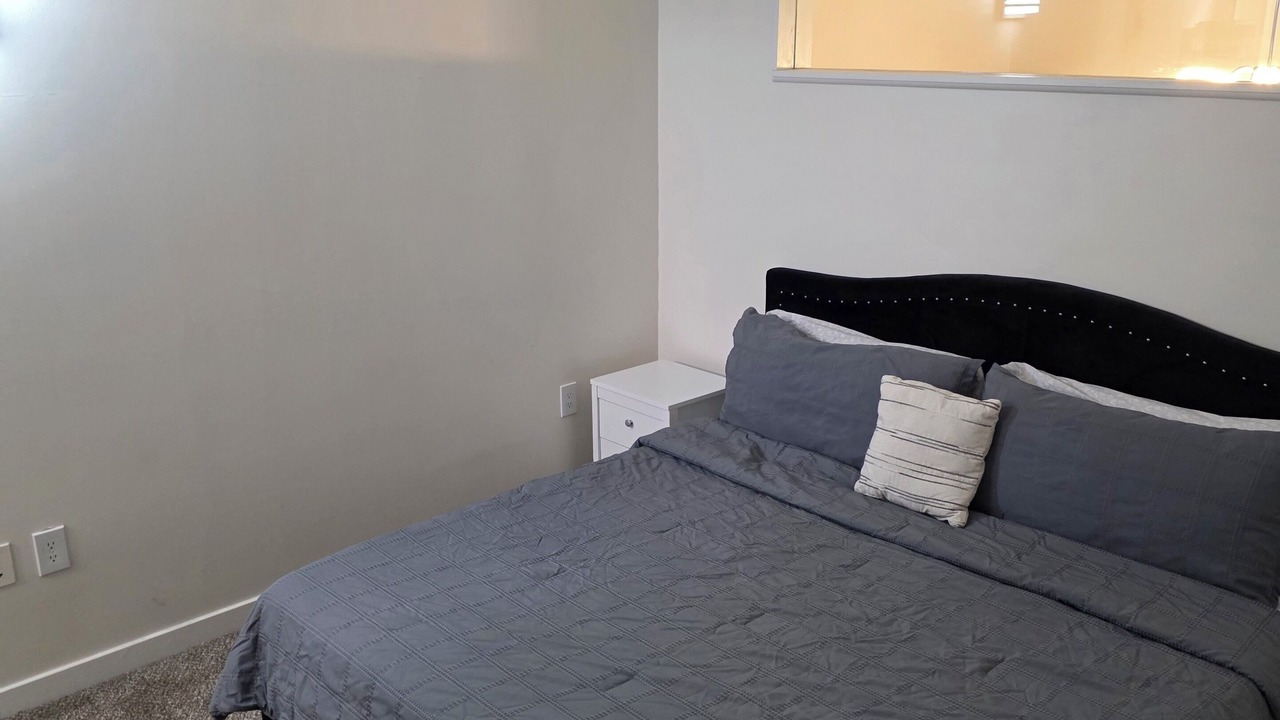 Photo of Bedroom in Wholesale District