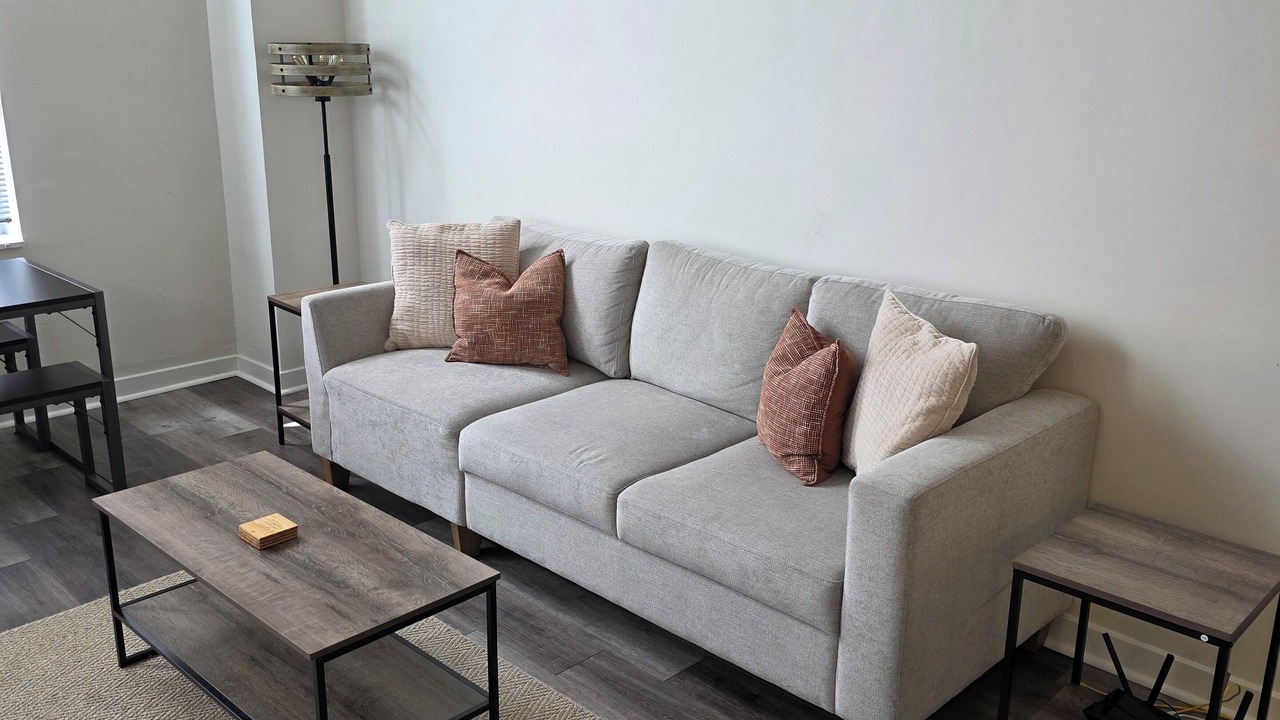 Photo of Livingroom in Wholesale District