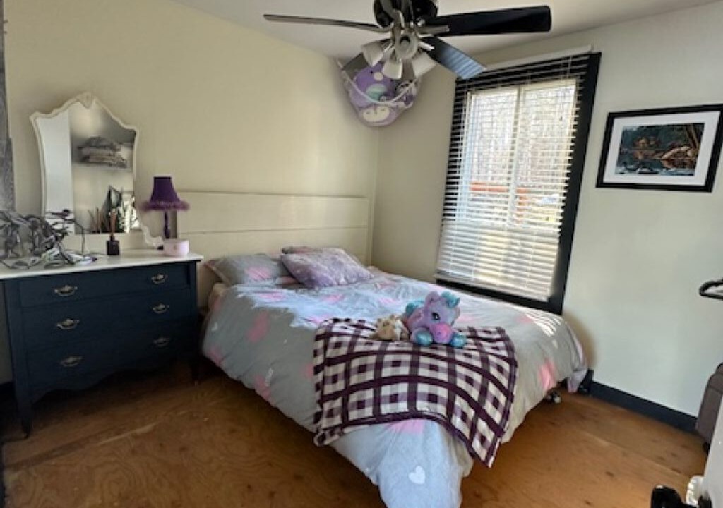 Photo of Bedroom in Mont-Laurier