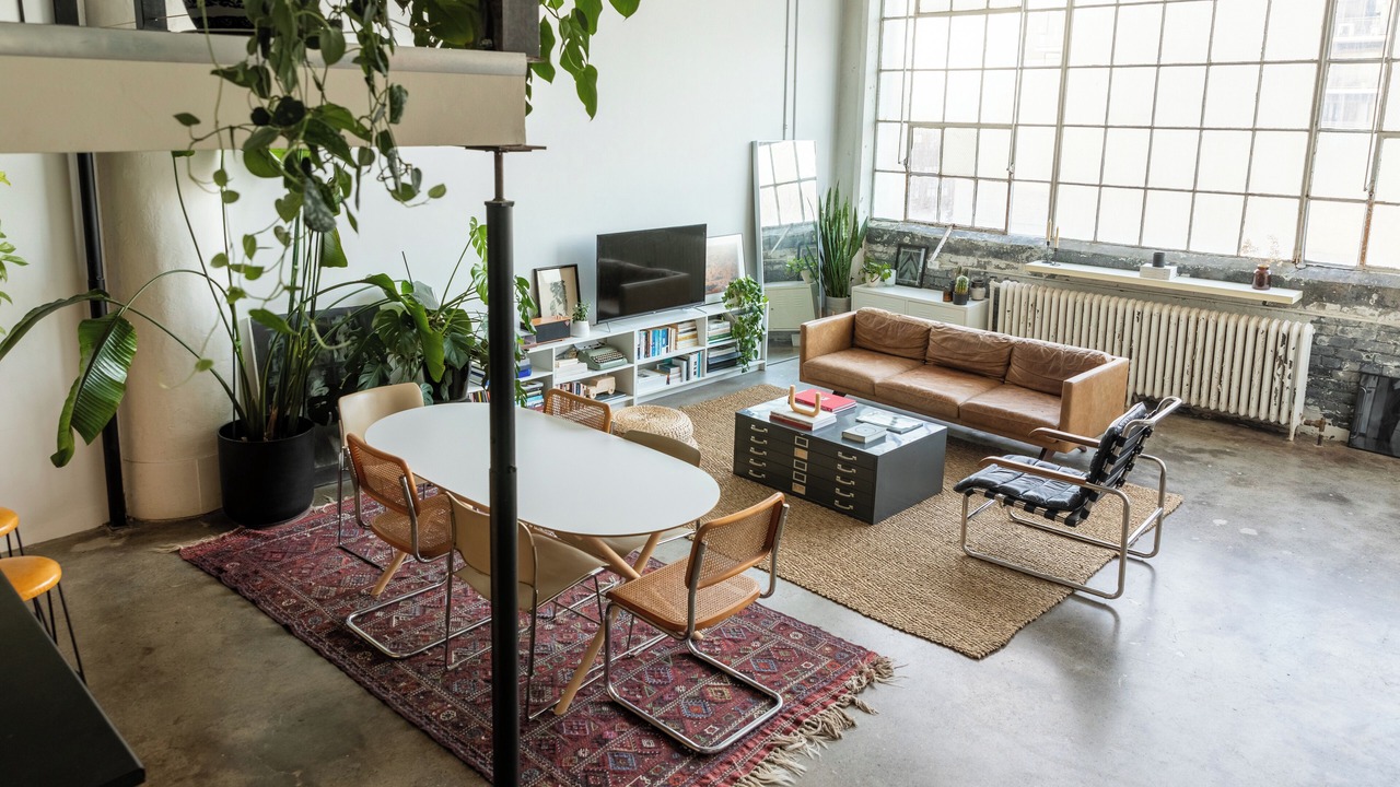 Photo of Livingroom in Leslieville