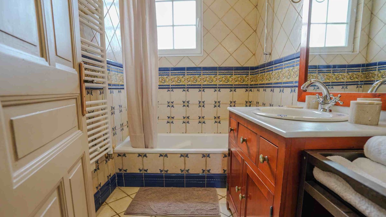 Photo of Bathroom in Parcay-sur-Vienne