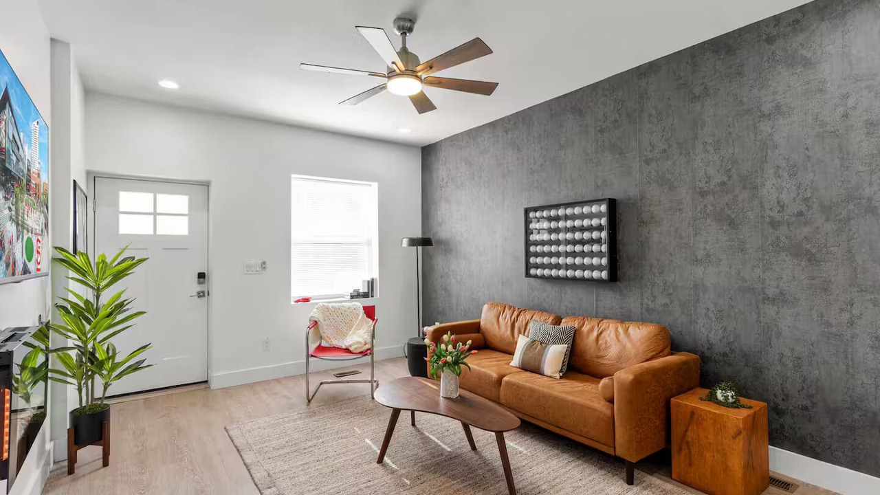 Photo of Livingroom in Tower Grove South