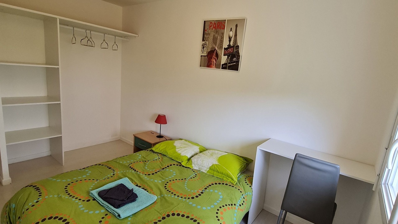 Photo of Bedroom in Sainte-Julie