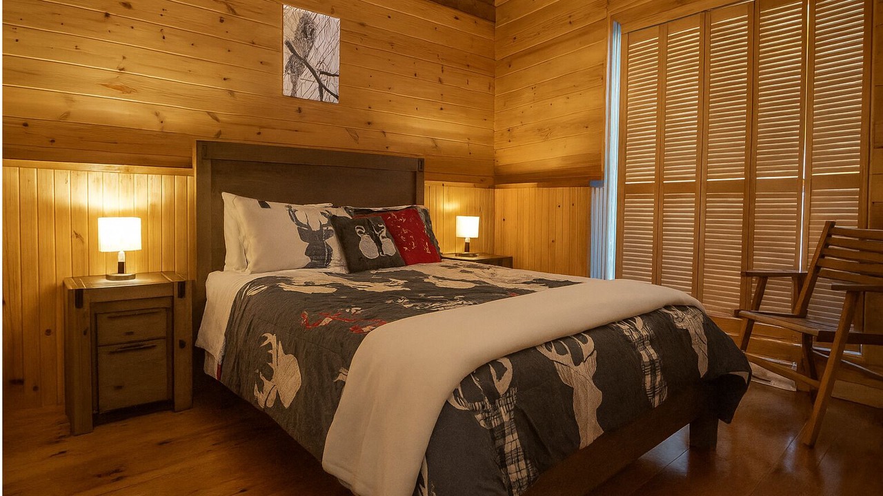 Photo of Bedroom in Chertsey