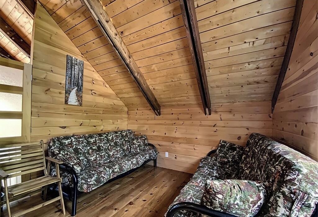 Photo of Livingroom in Chertsey