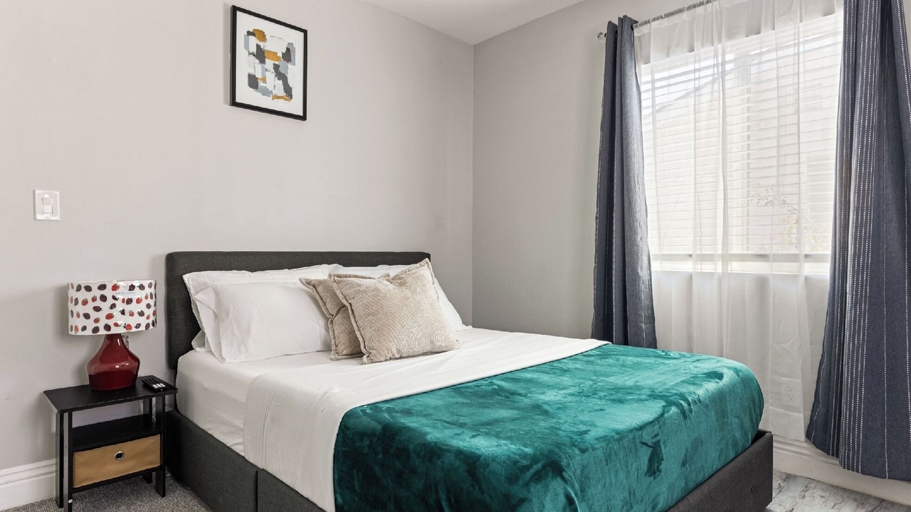 Photo of Bedroom in Los Angeles