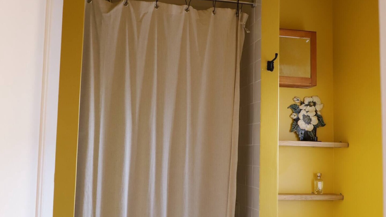 Photo of Bathroom in Carolles