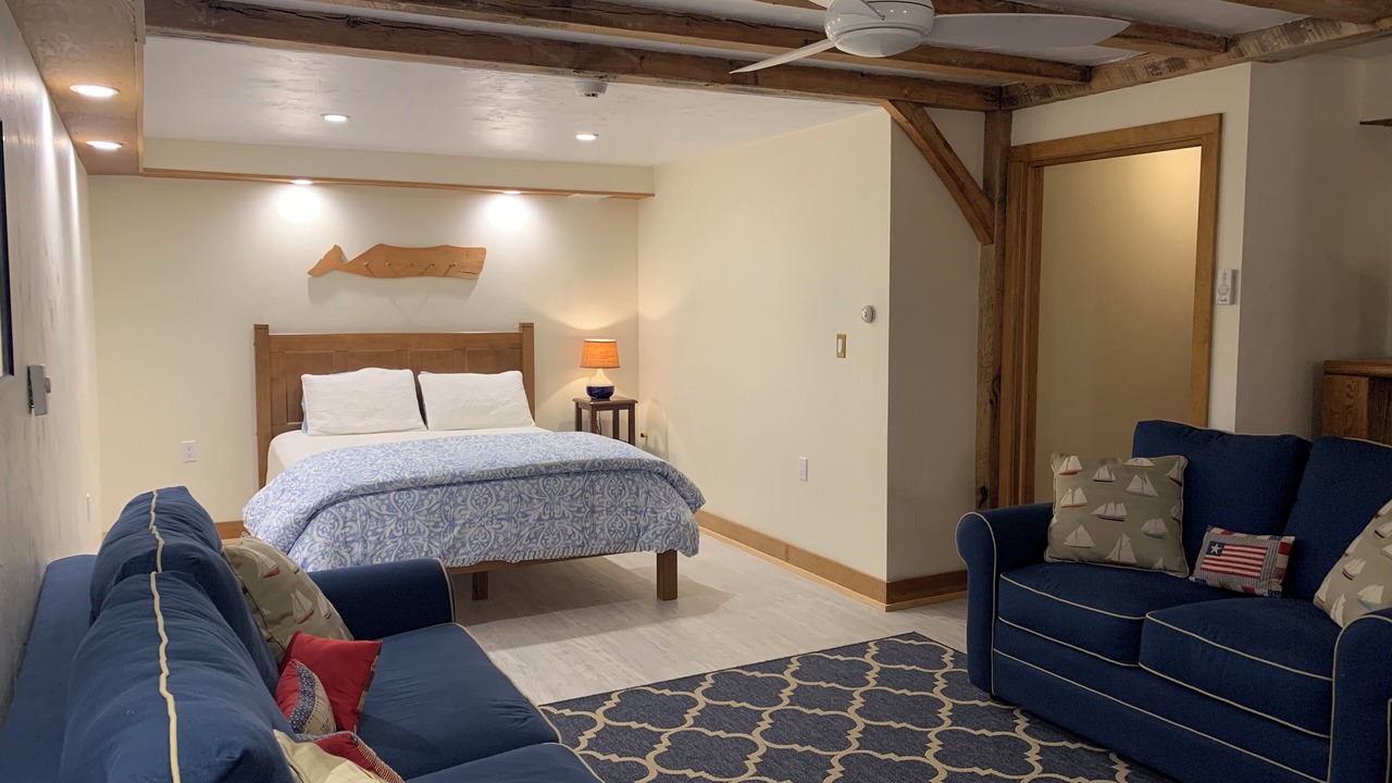 Photo of Bedroom in Tom Nevers