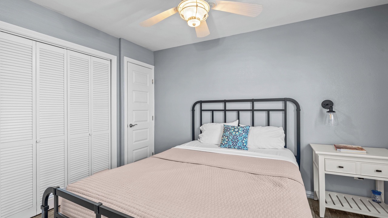 Photo of Bedroom in North Beach