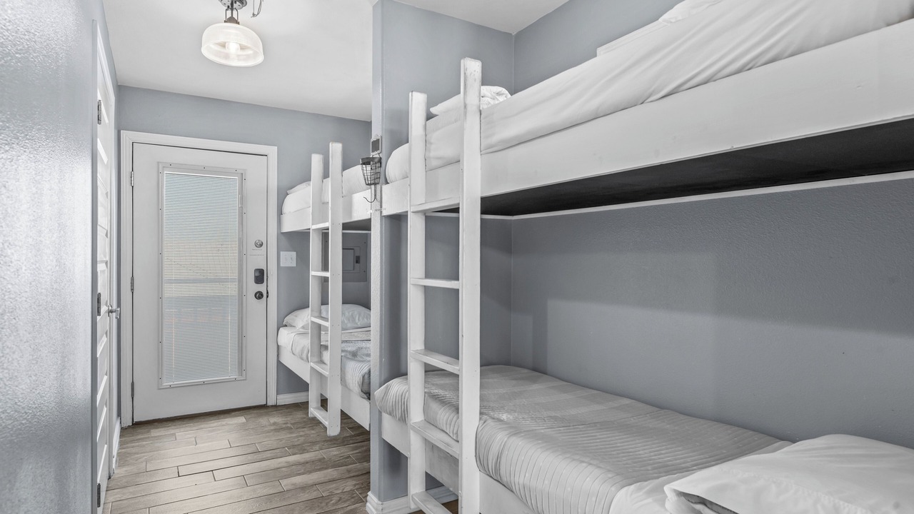 Photo of Bedroom in North Beach