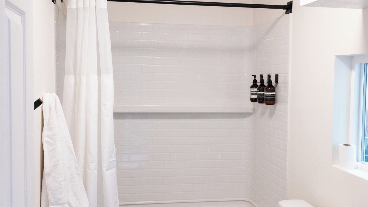 Photo of Bathroom in Newhall
