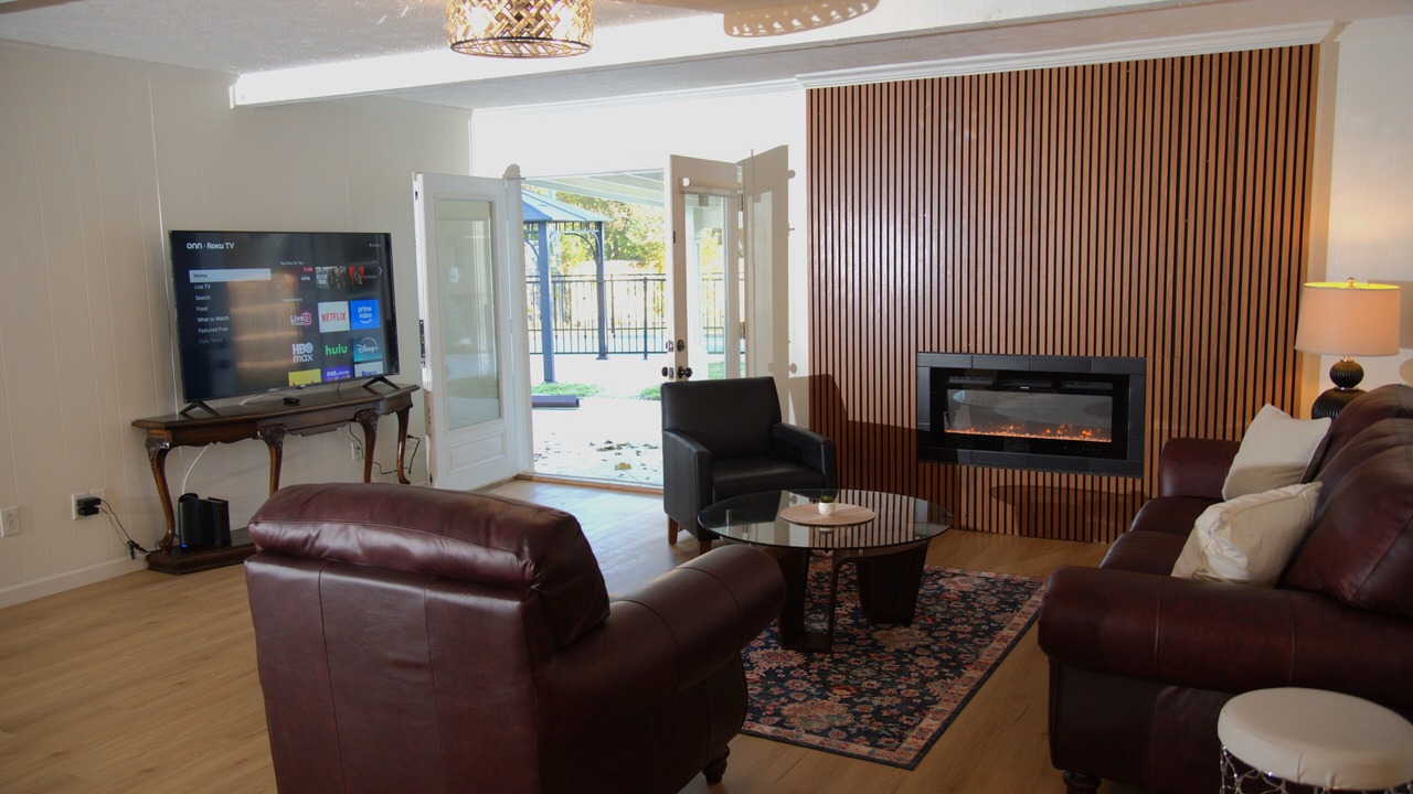 Photo of Livingroom in Murphy