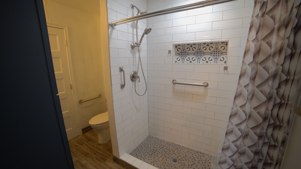 Photo of Bathroom in Murphy