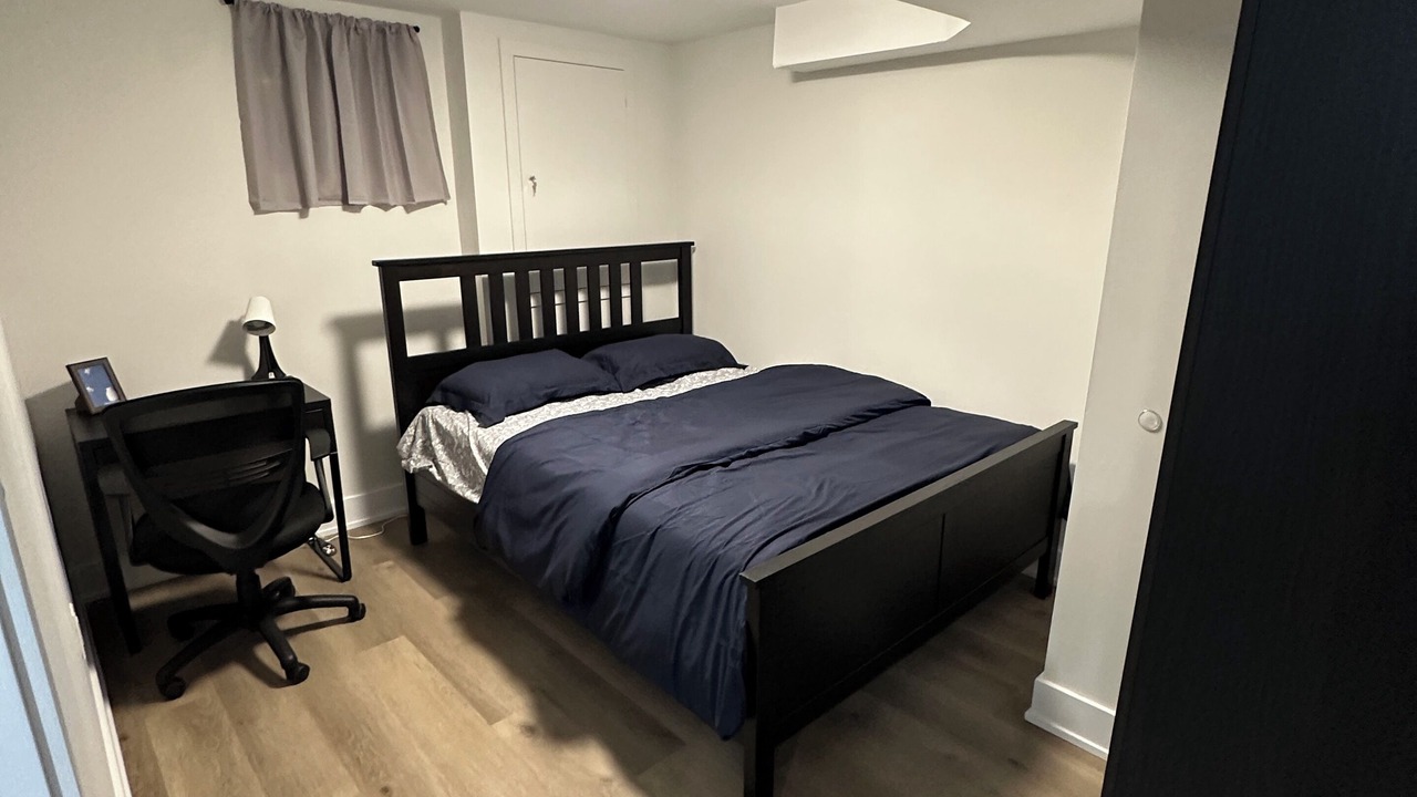 Photo of Bedroom in Thornhill