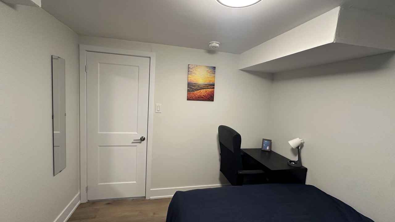Photo of Bedroom in Thornhill