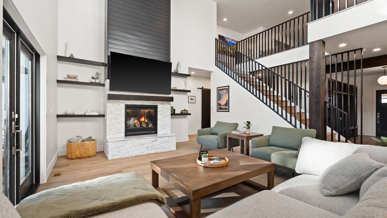 Photo of Livingroom in Columbia Falls