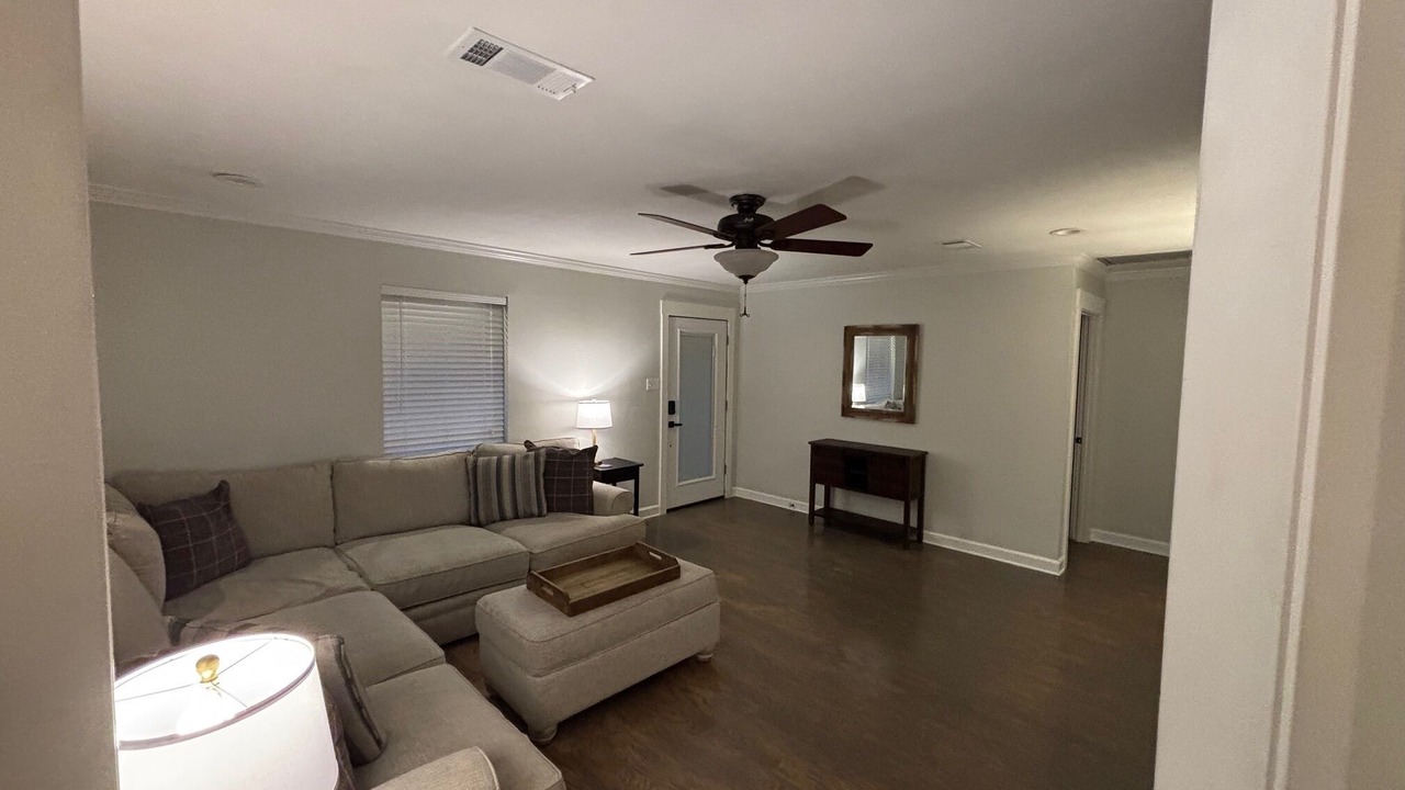 Photo of Livingroom in Fluker