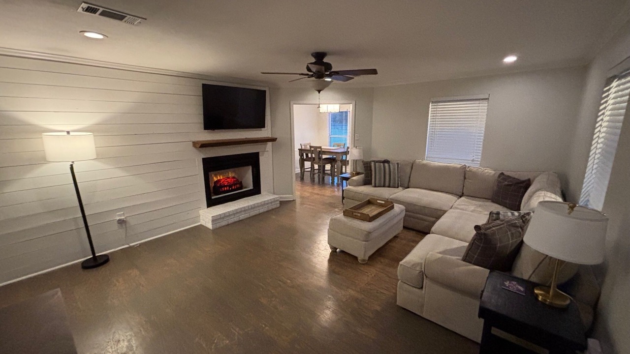Photo of Livingroom in Fluker