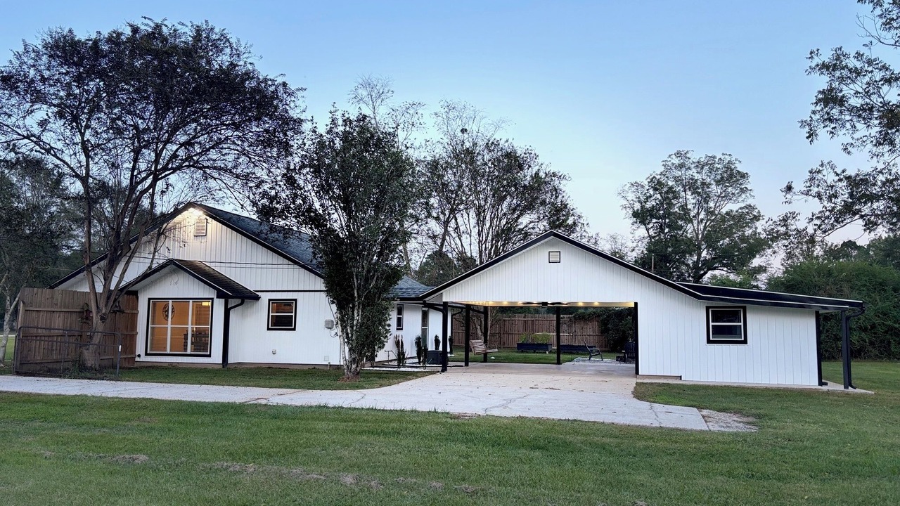 Photo of Outdoor in Fluker