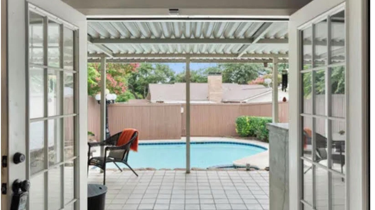 Photo of Outdoor in Lake Highlands