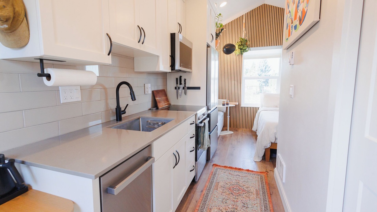 Photo of Bedroom in Cornwall Park